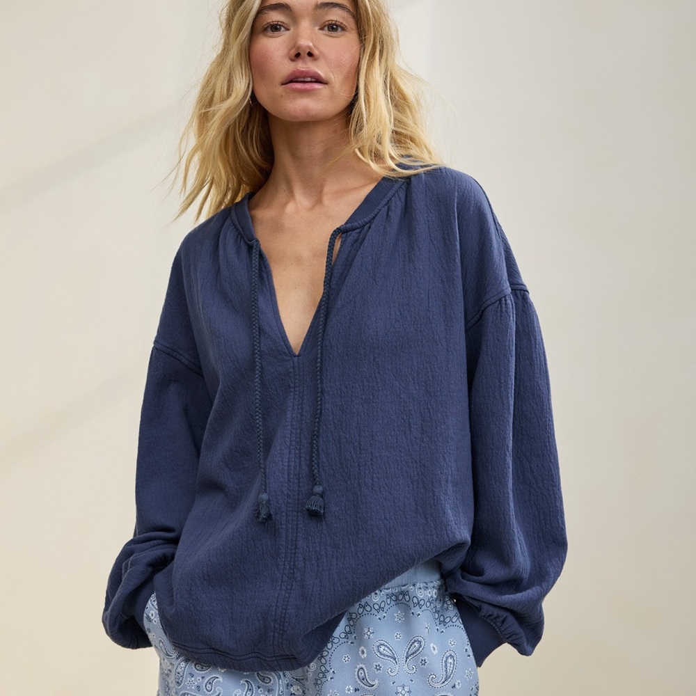 Aerie easy street sweatshirt in shell gray